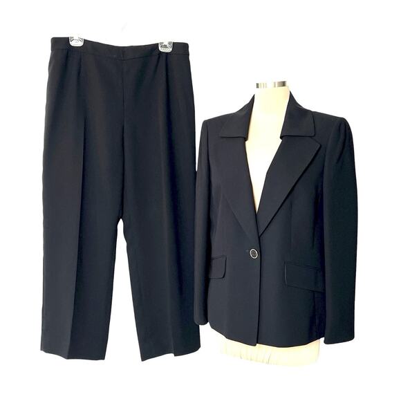 Kasper Pant Suit Set Size 14 Black Blazer Jacket Straight Leg Pants Side Zip - Picture 1 of 12